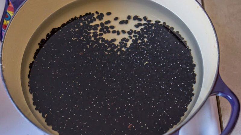 cách nấu chè đỗ đen với bột sắn