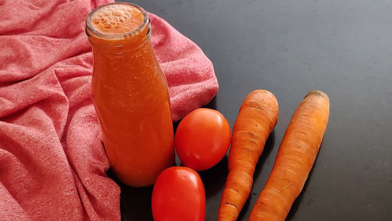 Cách làm sinh tố cà chua cà rốt
